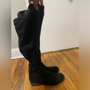 Knee high boots black size 8.5